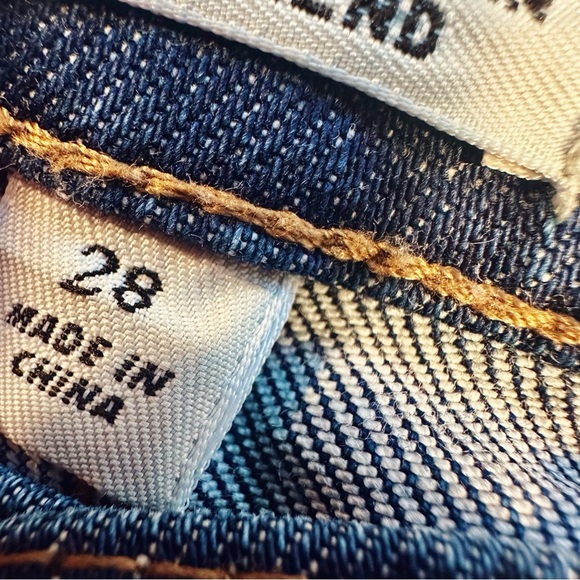 J. Crew ‘Slim Broken in Boyfriend Jean’ F4728 in Dark Wash Fall 2016 Size 28 - Picture 7 of 15